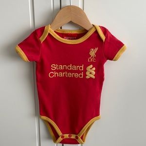 Official Liverpool FC baby onesie 2016 kit